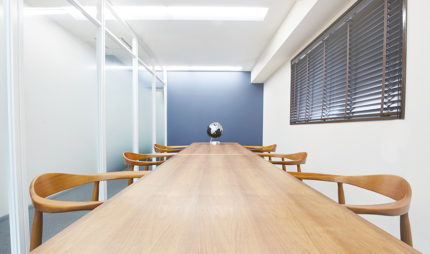 新たな一歩をあなたとともに For your new step 男性による男性のための離婚相談